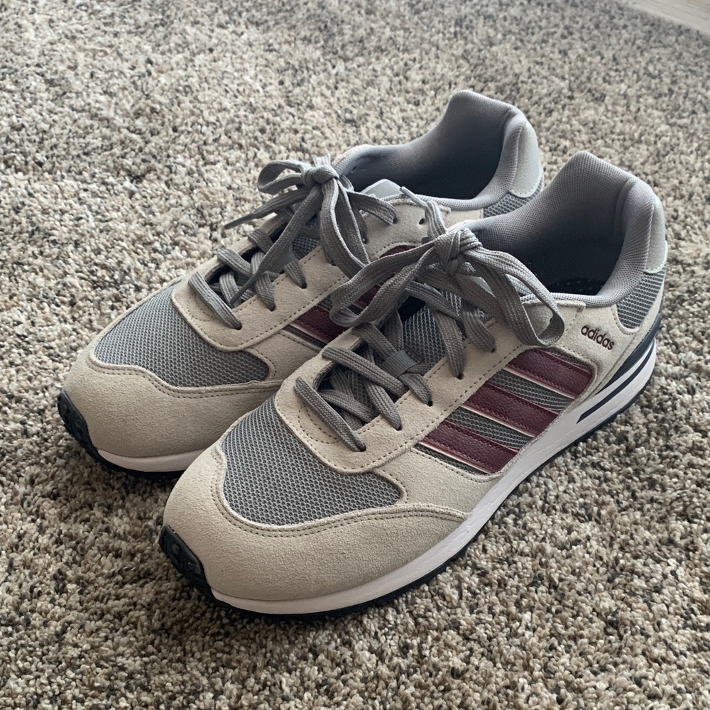 Adidas Men’s Run 80s casual sneakers